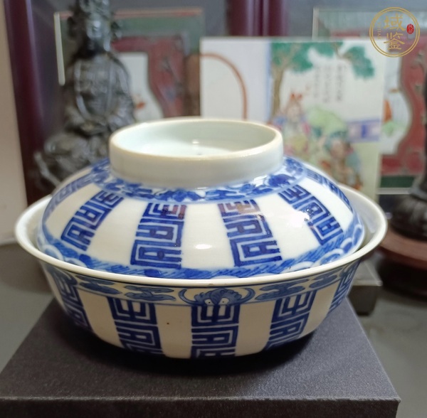 古玩陶瓷清光緒 青花壽字紋蓋碗真品鑒賞圖