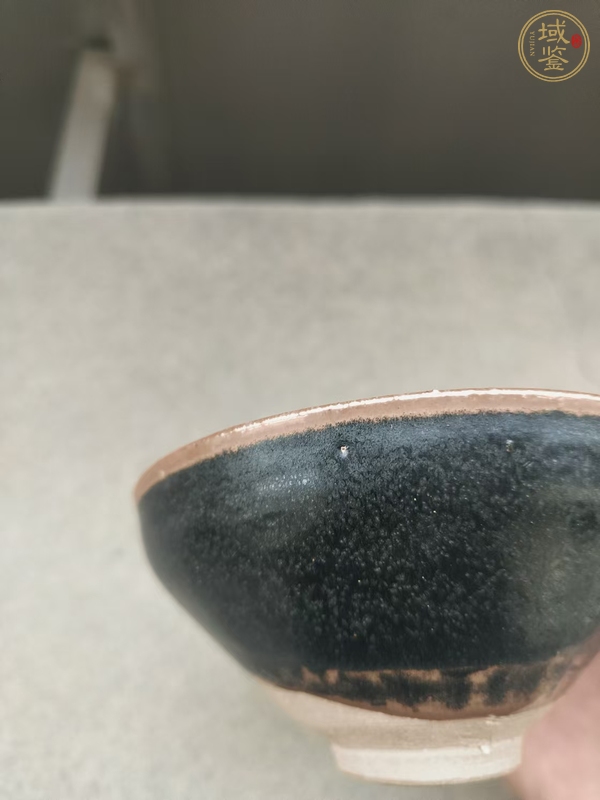 古玩陶瓷烏金釉盞真品鑒賞圖