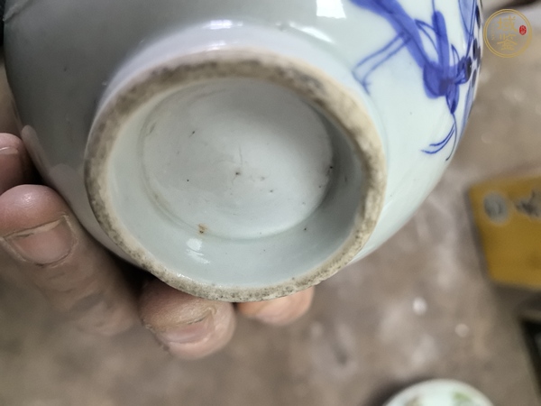 古玩陶瓷龍紋青花杯真品鑒賞圖