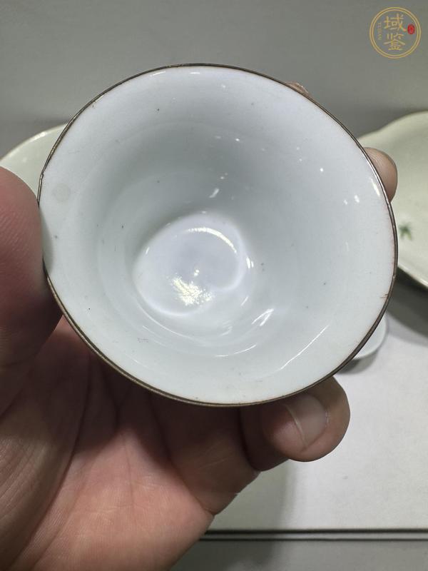 古玩陶瓷龍鳳紋青花杯真品鑒賞圖