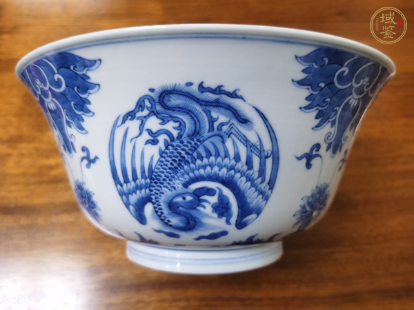 古玩陶瓷青花團(tuán)龍團(tuán)鳳紋碗真品鑒賞圖