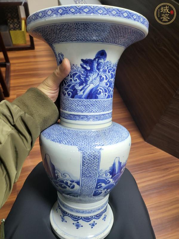 古玩陶瓷青花瑞獸紋盤口花觚真品鑒賞圖