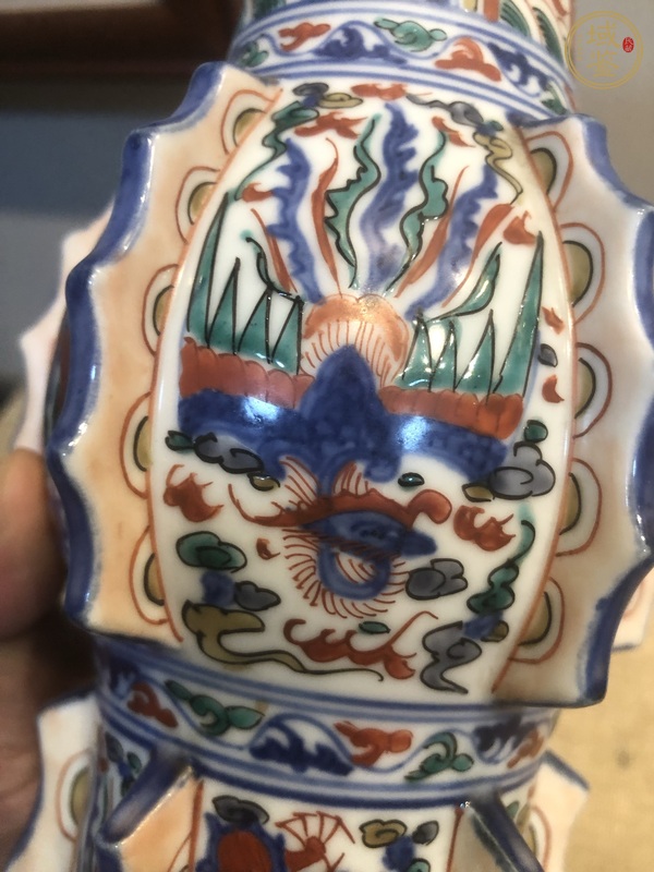 古玩陶瓷青花五彩花觚真品鑒賞圖