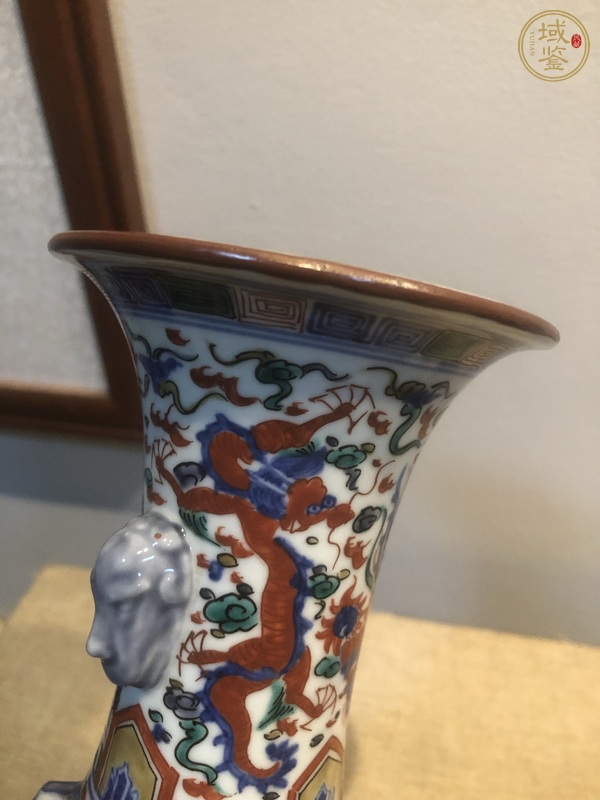 古玩陶瓷青花五彩花觚真品鑒賞圖