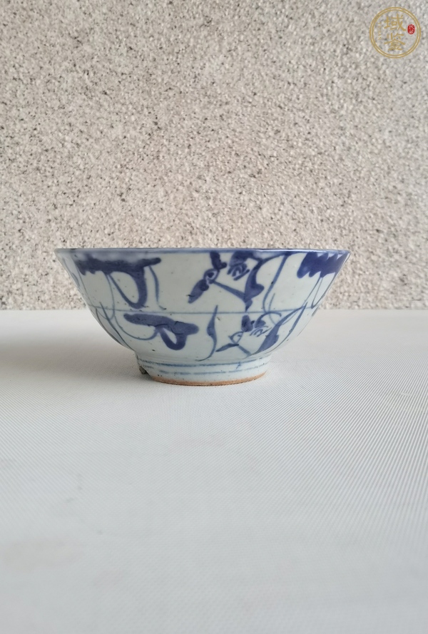 古玩陶瓷青花靈芝花卉紋碗真品鑒賞圖