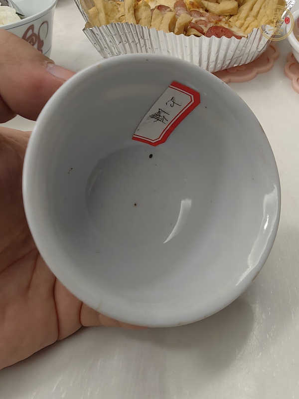 古玩陶瓷青花夔龍紋仰鐘杯真品鑒賞圖