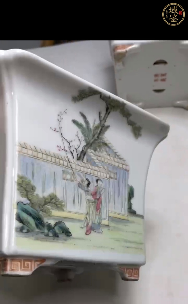 古玩陶瓷粉彩花盆真品鑒賞圖