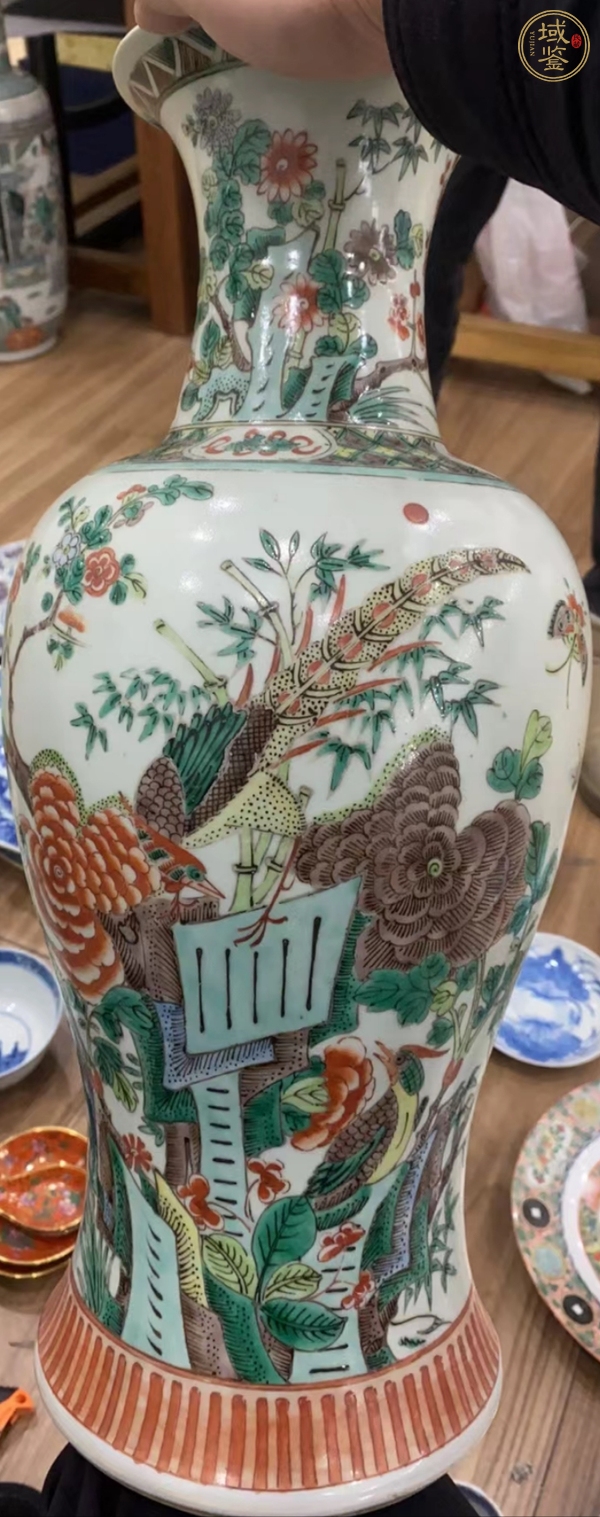 古玩陶瓷粉彩花鳥紋觀音瓶真品鑒賞圖