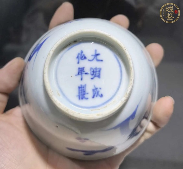 古玩陶瓷青花歲寒三友圖仰鐘杯真品鑒賞圖