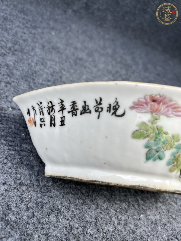 古玩陶瓷淺降彩花鳥紋角碗真品鑒賞圖