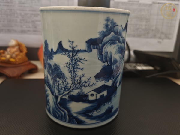 古玩陶瓷青花筆筒真品鑒賞圖