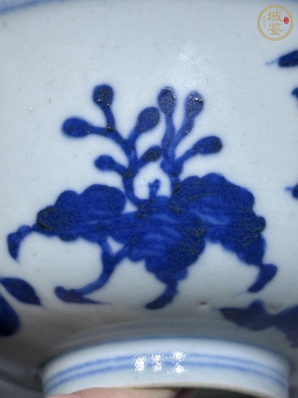 古玩陶瓷青花三多紋茶碗真品鑒賞圖