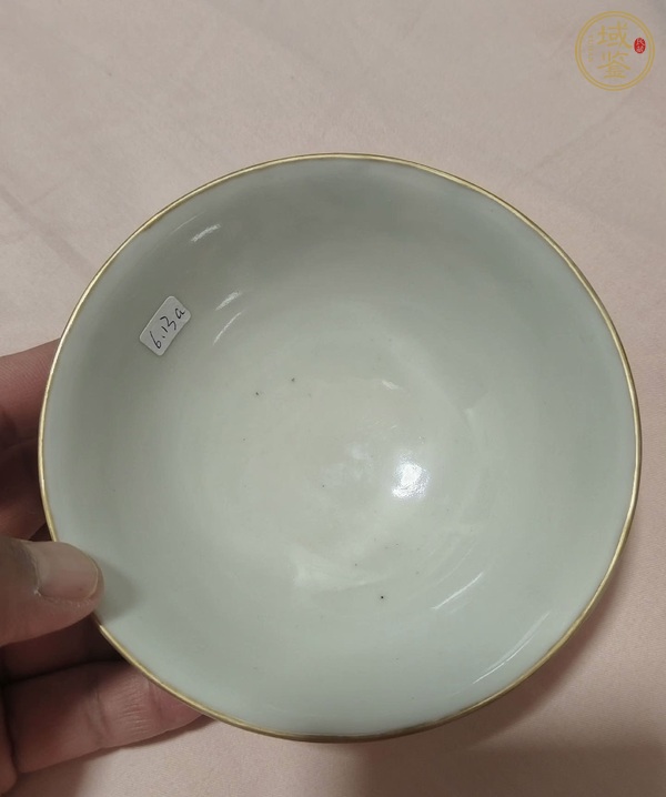 古玩陶瓷粉彩碗真品鑒賞圖