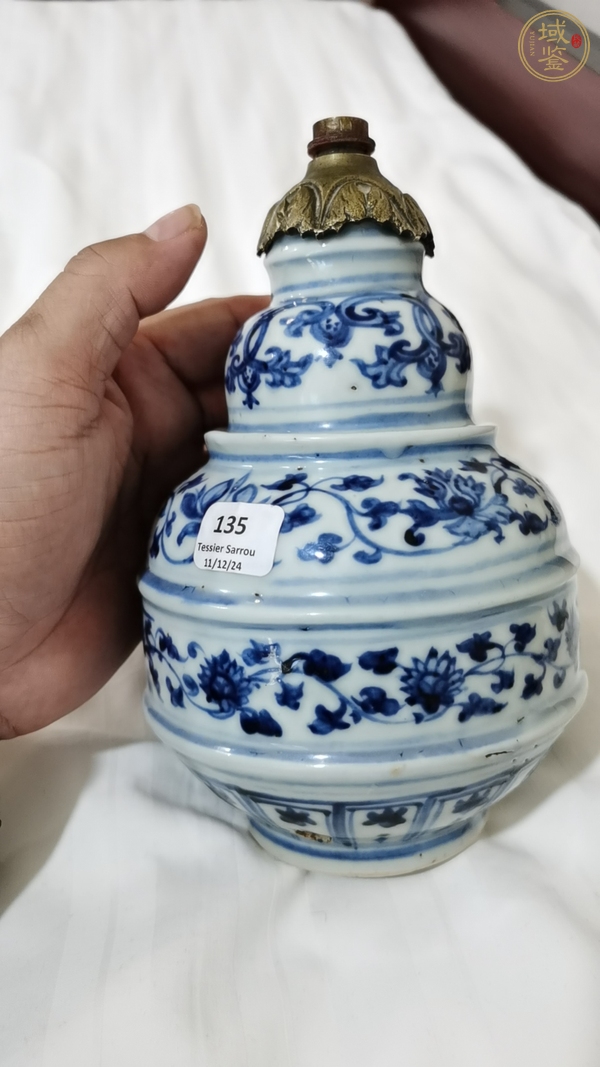 古玩陶瓷青花瓶真品鑒賞圖