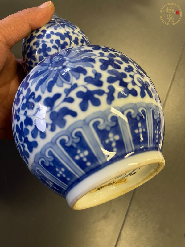 古玩陶瓷青花纏枝花卉紋葫蘆瓶真品鑒賞圖