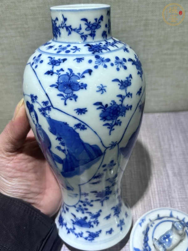 古玩陶瓷光緒青花人物瓶真品鑒賞圖