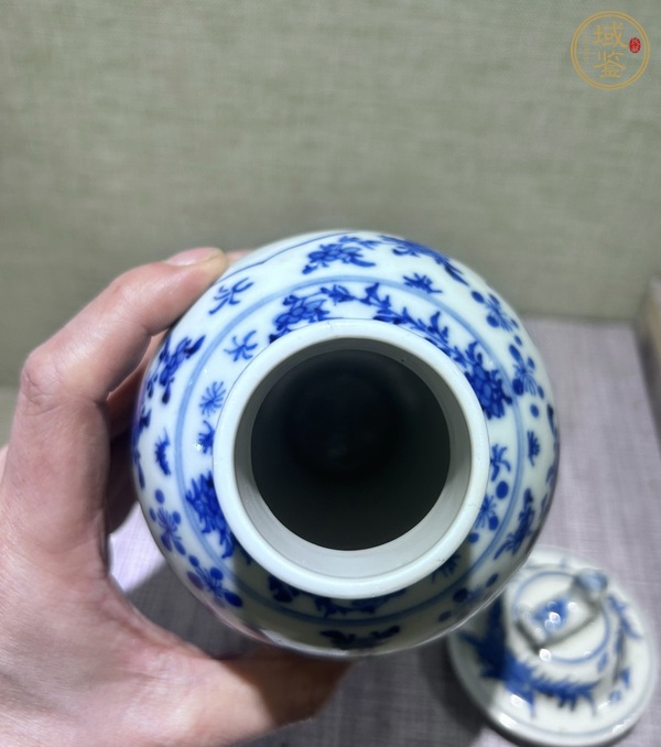 古玩陶瓷光緒青花人物瓶真品鑒賞圖