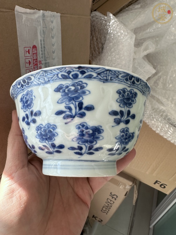 古玩陶瓷青花折枝花卉紋花口碗真品鑒賞圖