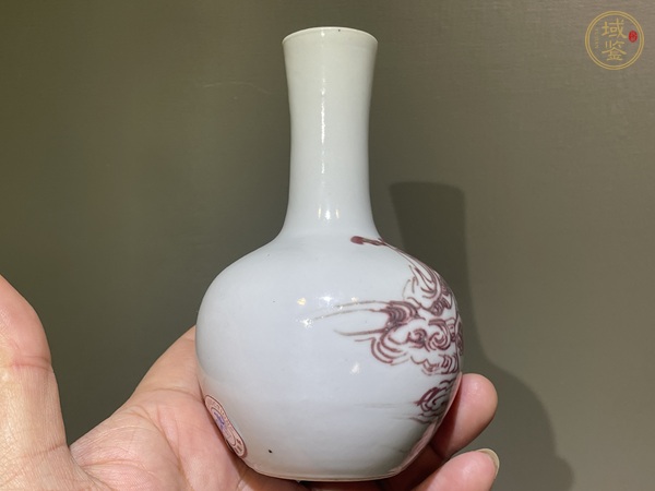 古玩陶瓷青花釉里紅天球瓶真品鑒賞圖