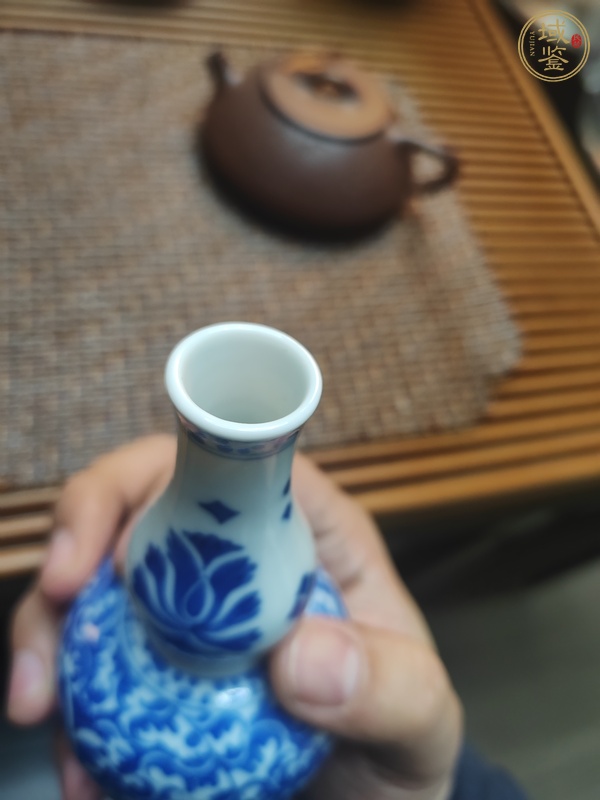 古玩陶瓷青花纏枝蓮紋葫蘆瓶真品鑒賞圖