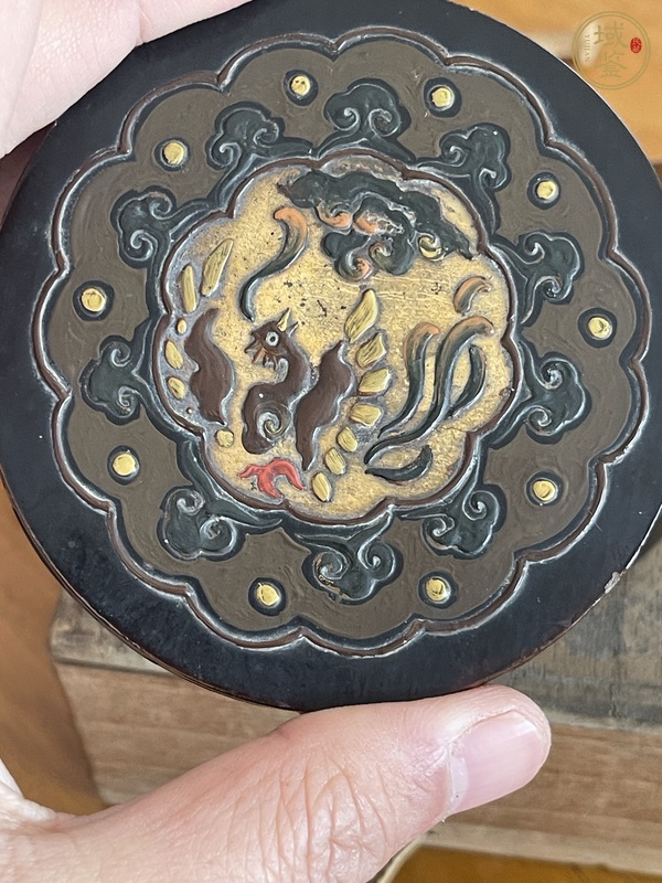 古玩雜項(xiàng)油漆粉盒真品鑒賞圖