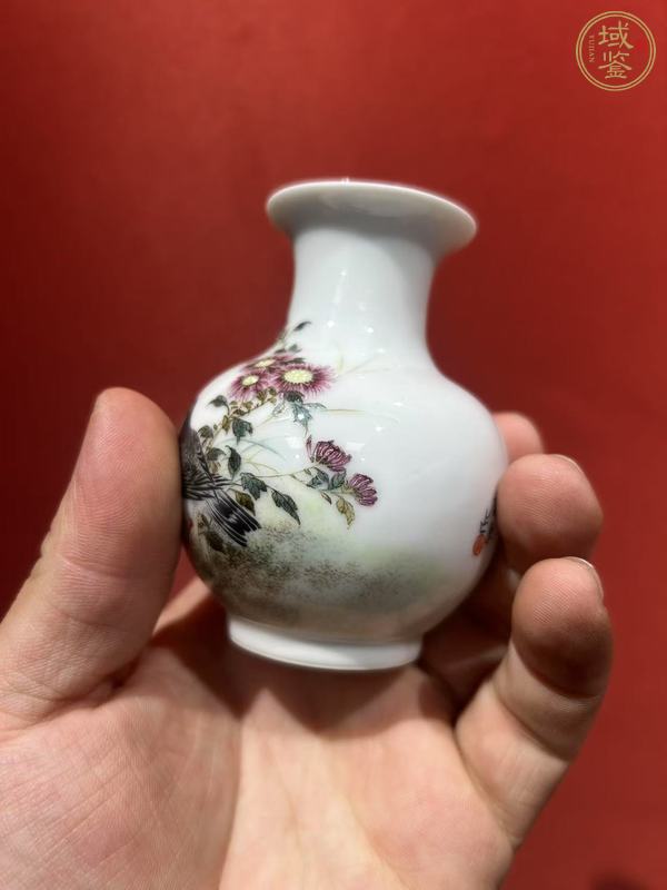 古玩陶瓷粉彩花鳥紋撇口瓶，疑似后加款真品鑒賞圖