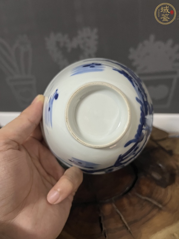 古玩陶瓷山水紋青花蓋杯真品鑒賞圖