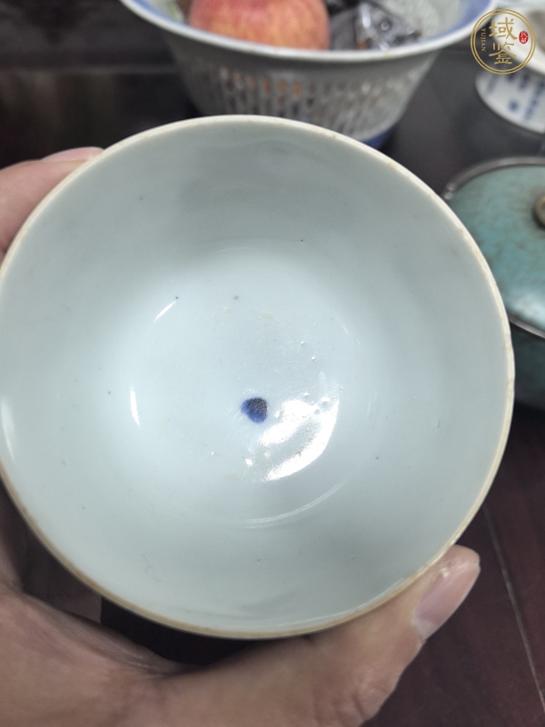 古玩陶瓷青花杯真品鑒賞圖