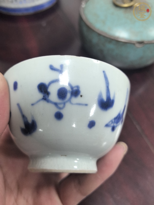 古玩陶瓷青花杯真品鑒賞圖