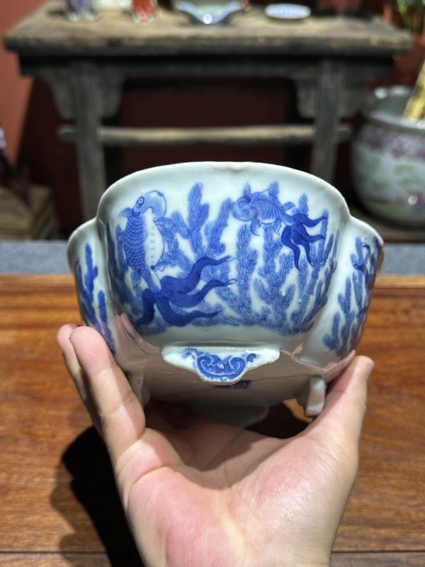 古玩陶瓷清代道光青花金玉滿堂紋高足水仙盆拍賣,當前價格12000元