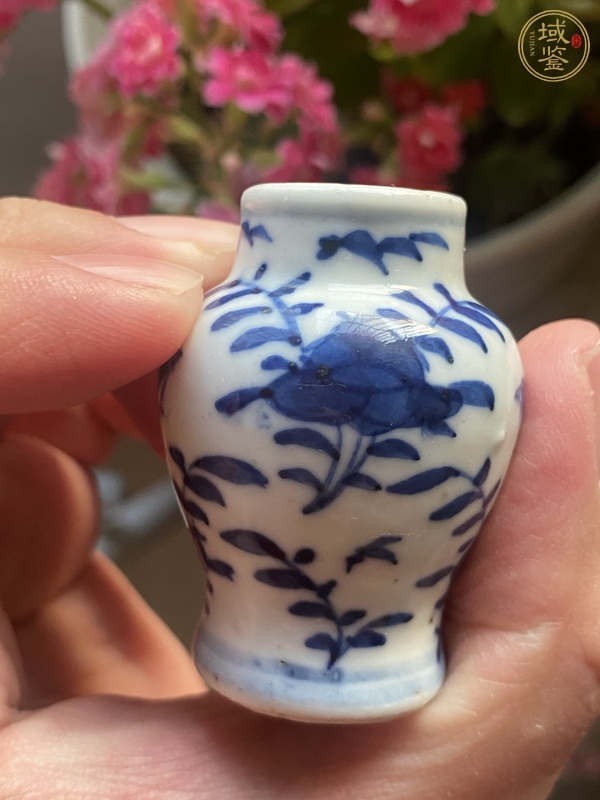 古玩陶瓷青花花鳥紋雞腿瓶真品鑒賞圖