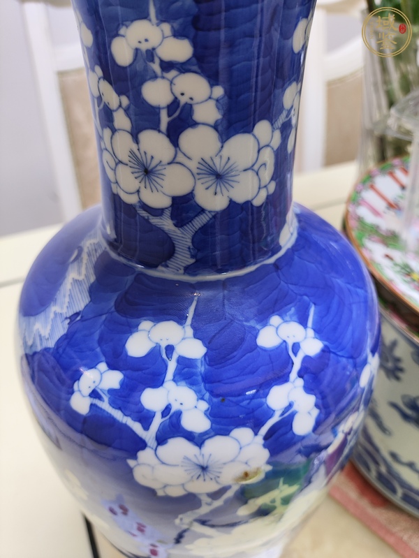 古玩陶瓷青花冰梅圖棒槌瓶真品鑒賞圖