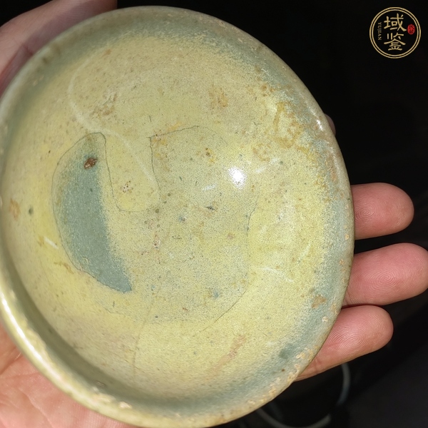 古玩陶瓷鈞窯天藍(lán)釉茶碗真品鑒賞圖