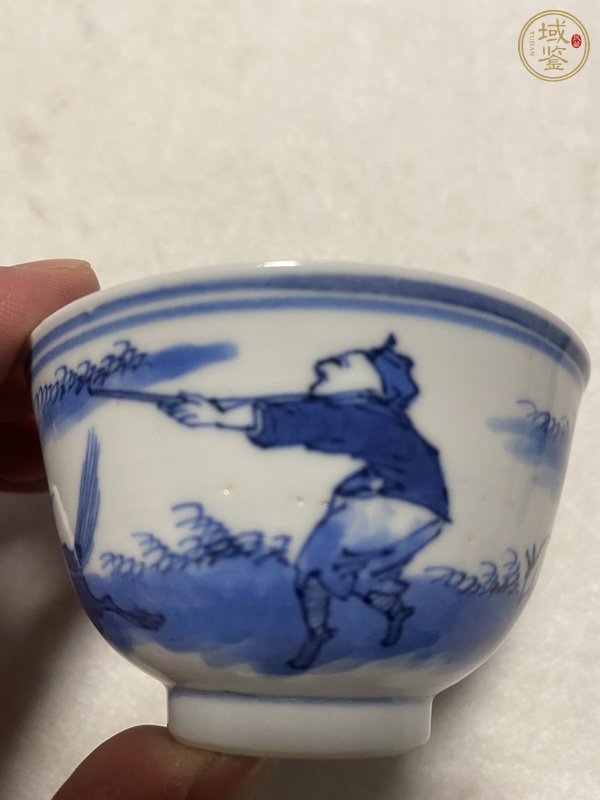 古玩陶瓷清光緒青花狩獵圖杯碟真品鑒賞圖