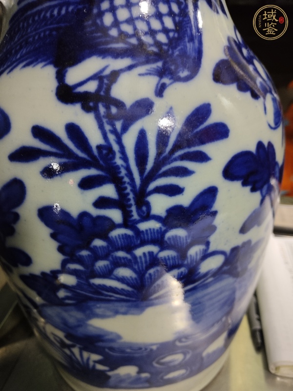 古玩陶瓷花鳥紋青花瓶真品鑒賞圖