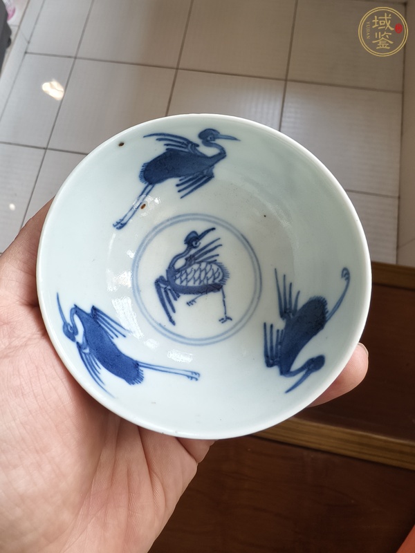 古玩陶瓷青花畫仙鶴紋茶圓真品鑒賞圖