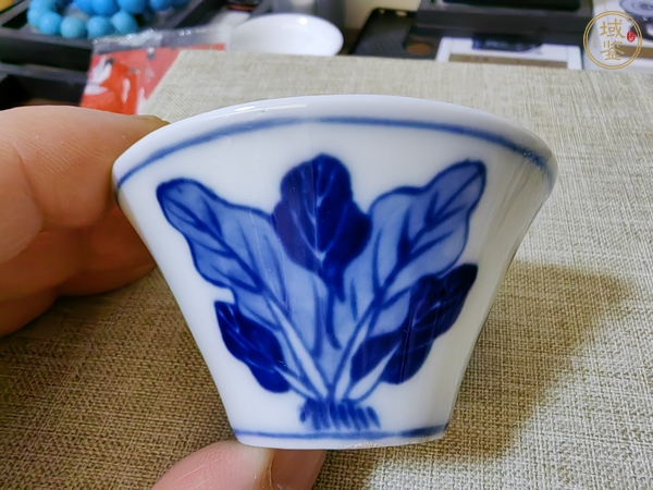 古玩陶瓷青花杯真品鑒賞圖