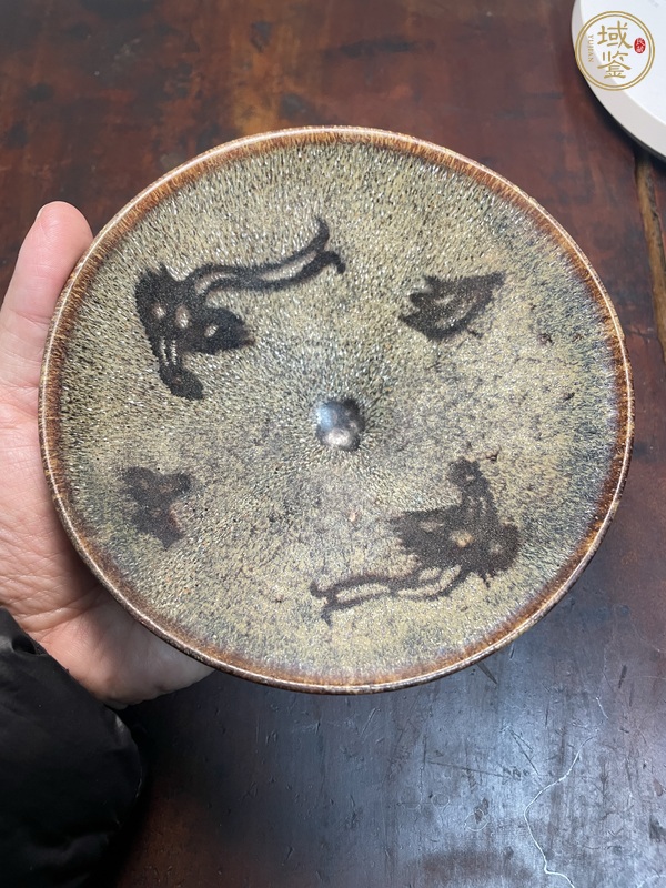 古玩陶瓷吉州窯雙鳳紋茶盞，疑似修復(fù)真品鑒賞圖