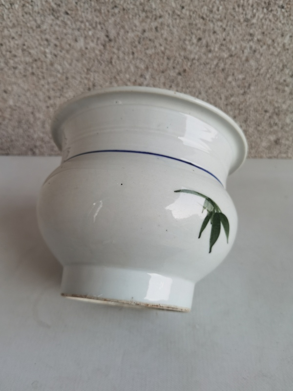 古玩陶瓷釉下彩繪竹報(bào)平安花囊拍賣,當(dāng)前價(jià)格580元