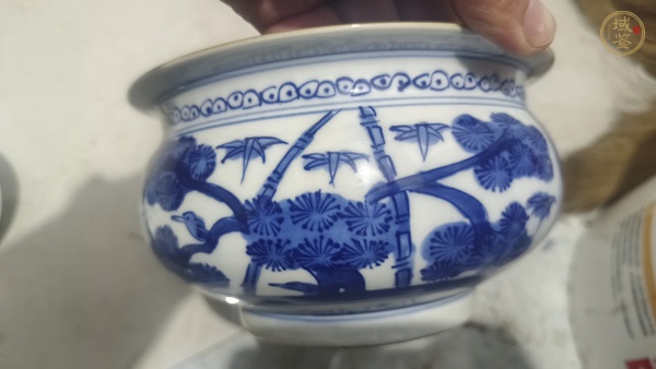 古玩陶瓷青花香爐真品鑒賞圖