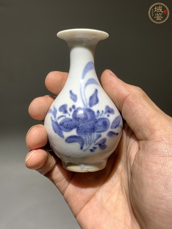 古玩陶瓷青花花卉紋玉壺春瓶真品鑒賞圖