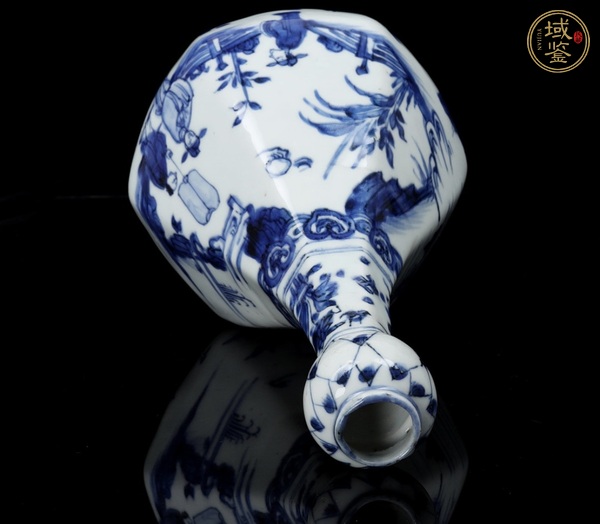 古玩陶瓷青花人物紋蒜頭瓶真品鑒賞圖