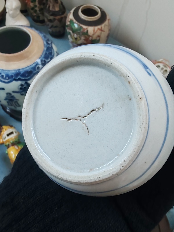古玩陶瓷清中期青花山水紋膽瓶拍賣,當前價格2280元