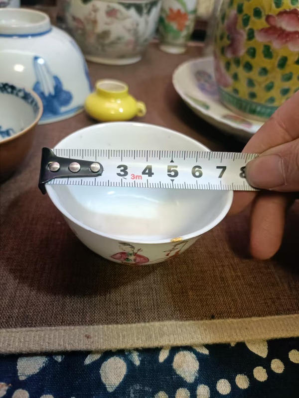 古玩陶瓷乾隆廣彩人物故事紋杯拍賣,當前價格2888元