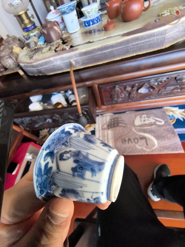 古玩陶瓷青花仕女人物紋杯真品鑒賞圖