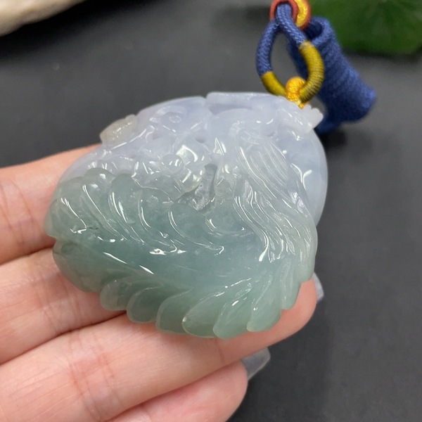 古玩玉器224天然翡翠鳳凰掛件 總重62.724g拍賣,當前價格390元