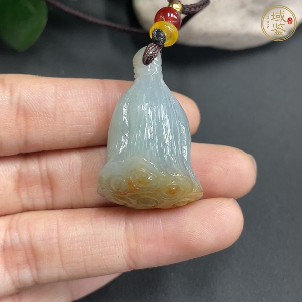 古玩玉器天然翡翠蓮花掛件真品鑒賞圖