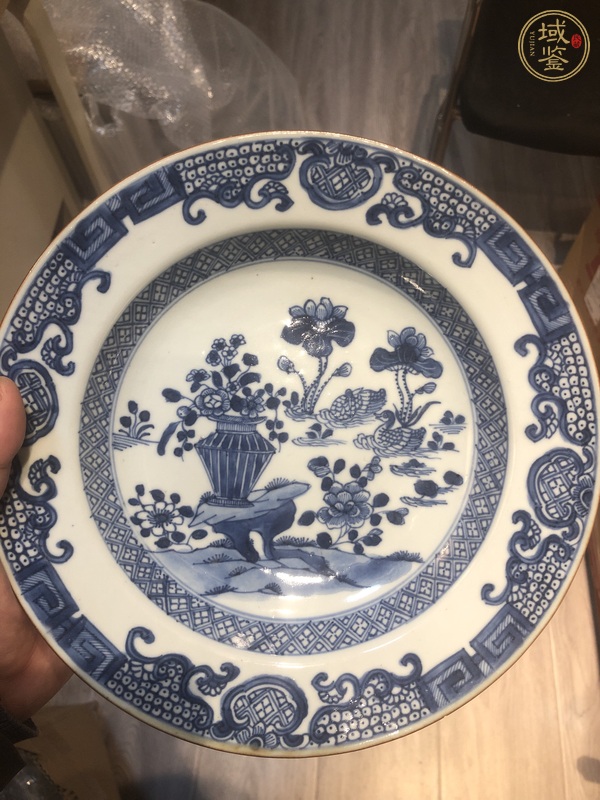 古玩陶瓷花鳥紋青花盤真品鑒賞圖