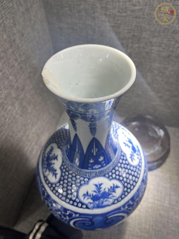 古玩陶瓷青花如意披肩紋賞瓶真品鑒賞圖