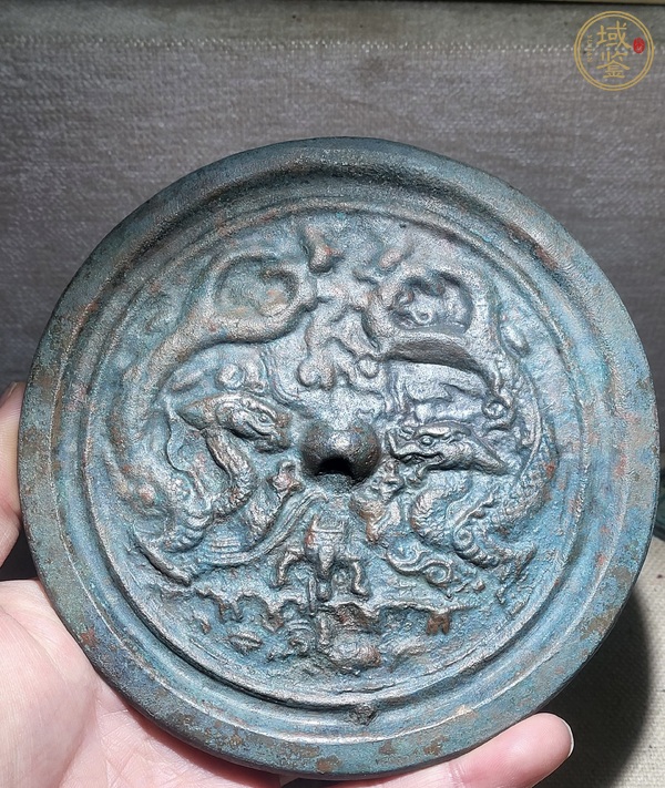 古玩銅雙龍鏡真品鑒賞圖